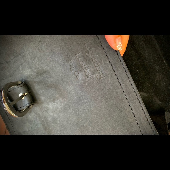 Leather messenger bag - Picture 3 of 5